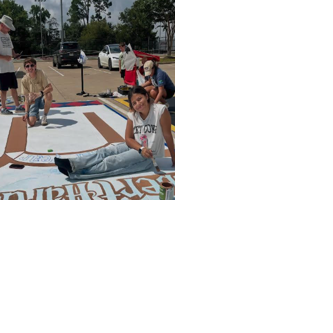 Seniors make their mark on Palestine