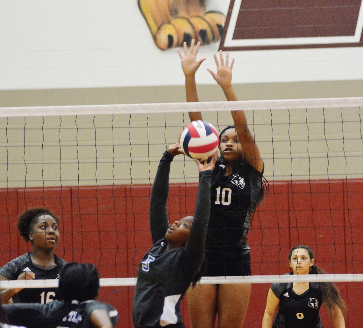 High school volleyball Neches unstoppable en route to state