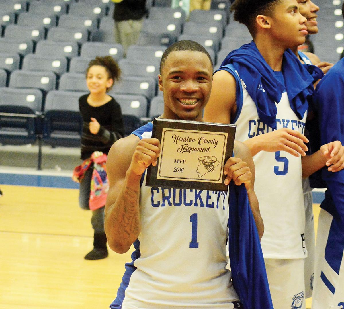 High School Basketball Crockett Boys Top Grapeland In Houston