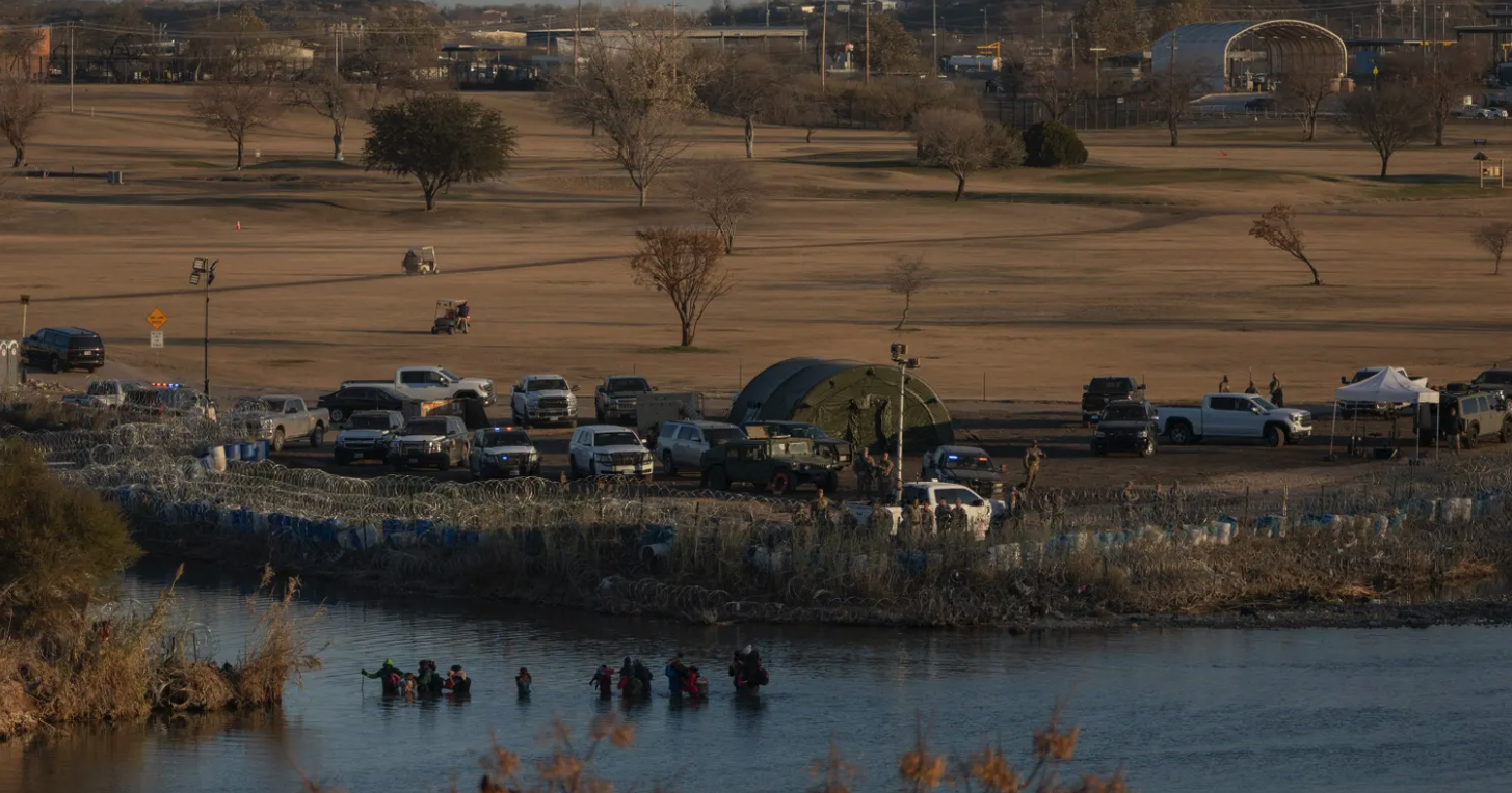 In Eagle Pass, a tense border standoff between Texas and the federal government is reaching a crescendo - Vimarsana News