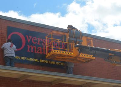 Overstock Open For Business News Palestineherald Com