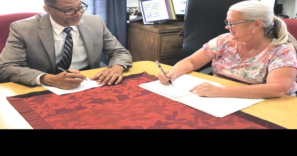 elkhart-isd-awards-290k-in-staff-bonuses-news-palestineherald