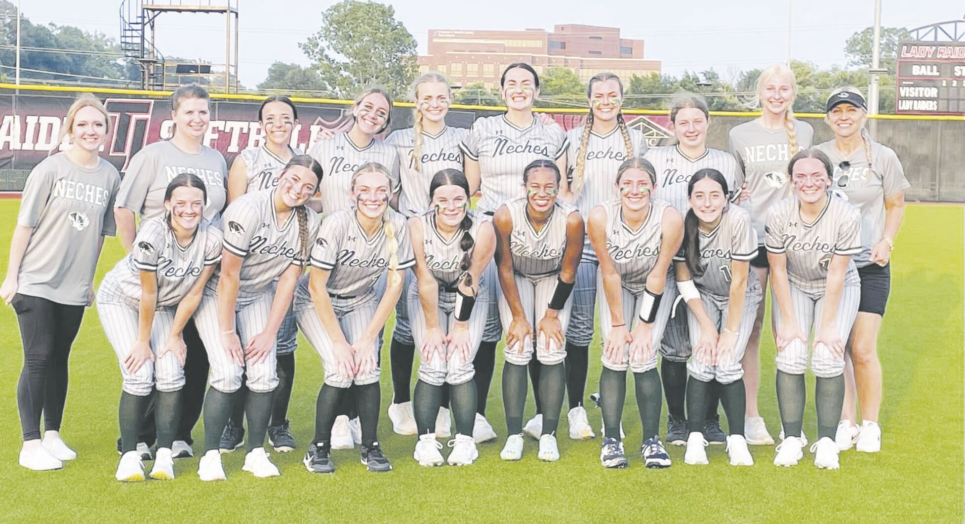 Neches and Slocum Head to Softball Regional Finals