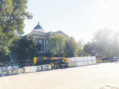 Roof repairs begin on Anderson County Courthouse News