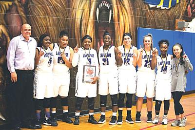 High School Basketball Lapoynor Girls Pushing Toward Top Ranking