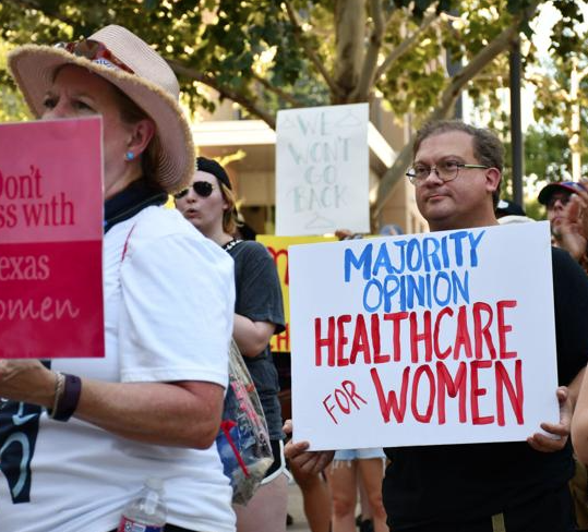 Austinites rally following SCOTUS abortion decision
