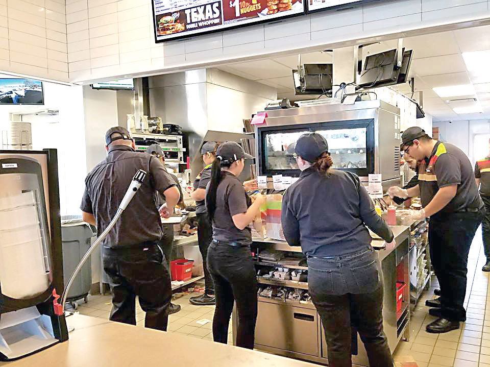 should texas raise the minimum wage to $15 an hour