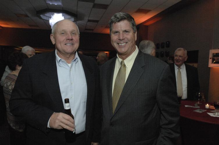 Larry Killian, Bernie Wright