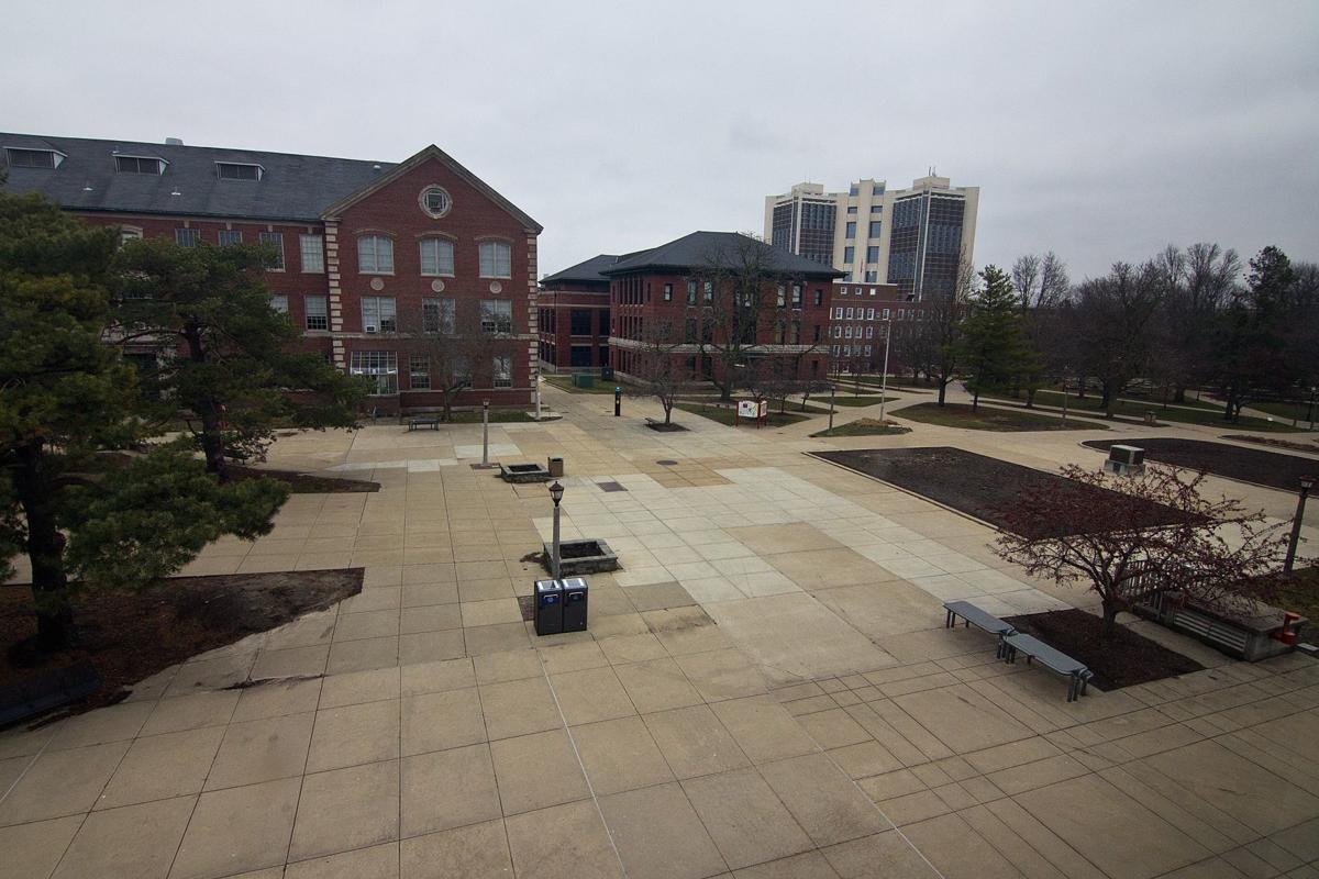 Illinois State University Extends Spring Break Cancels Major