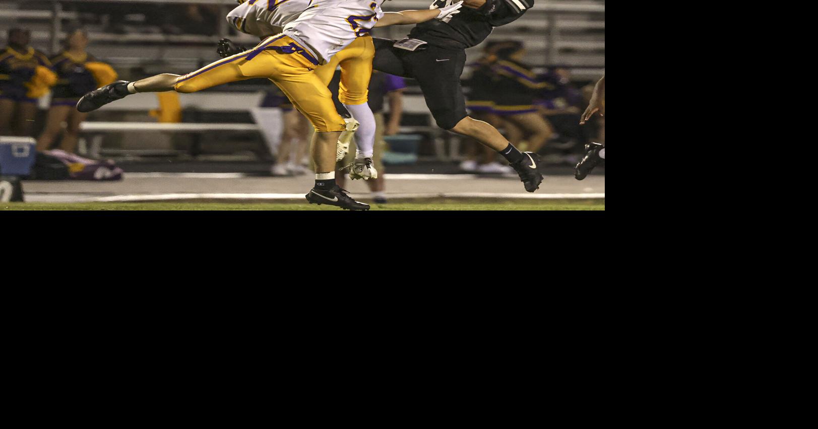 Early big plays send Normal West on its way to win over Bloomington