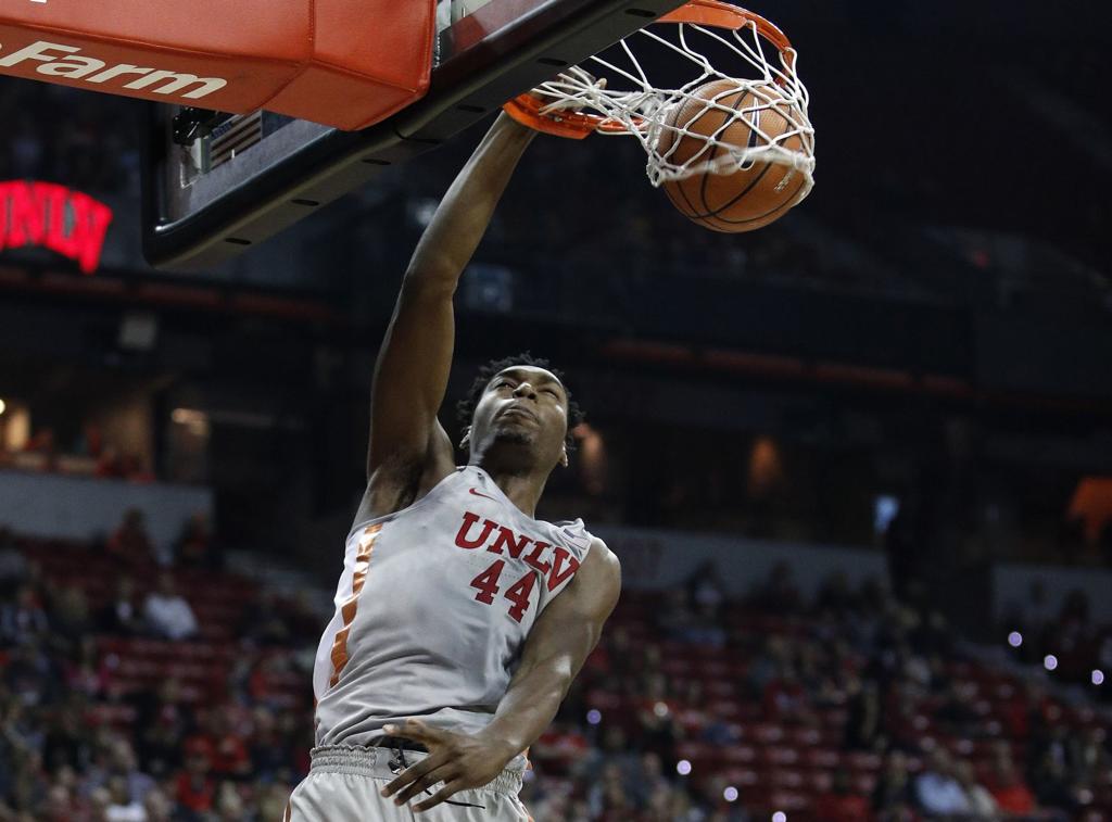 It Happens In Vegas Late Show Pits Illini Against Mccoy Runnin