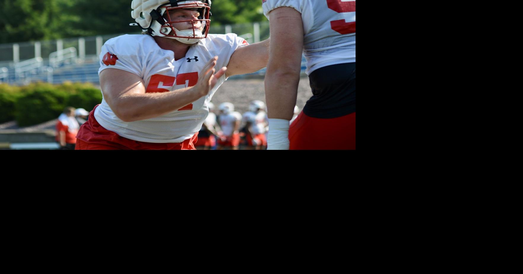 Illinois offensive line facing a tough act to follow