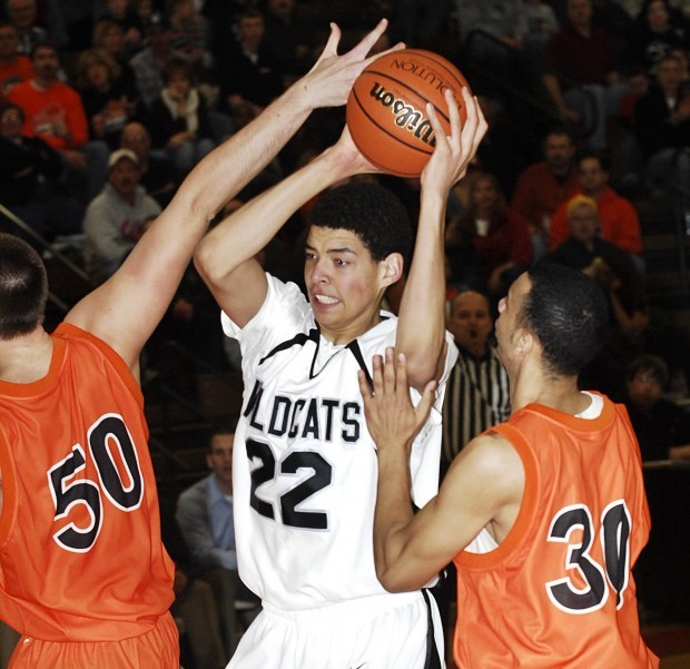 Nathan Haynes, Kiel Turpin, Shaquille Florez 021309