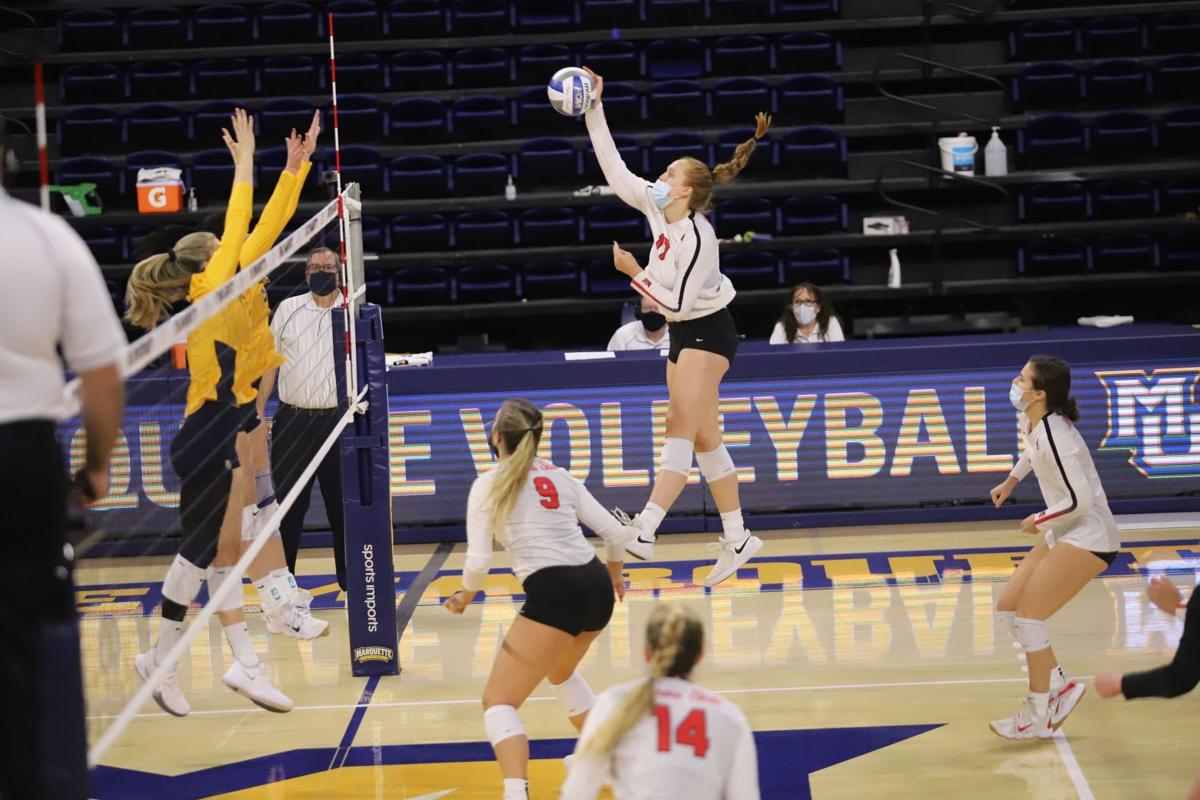 Illinois State volleyball topples No. 20 Marquette