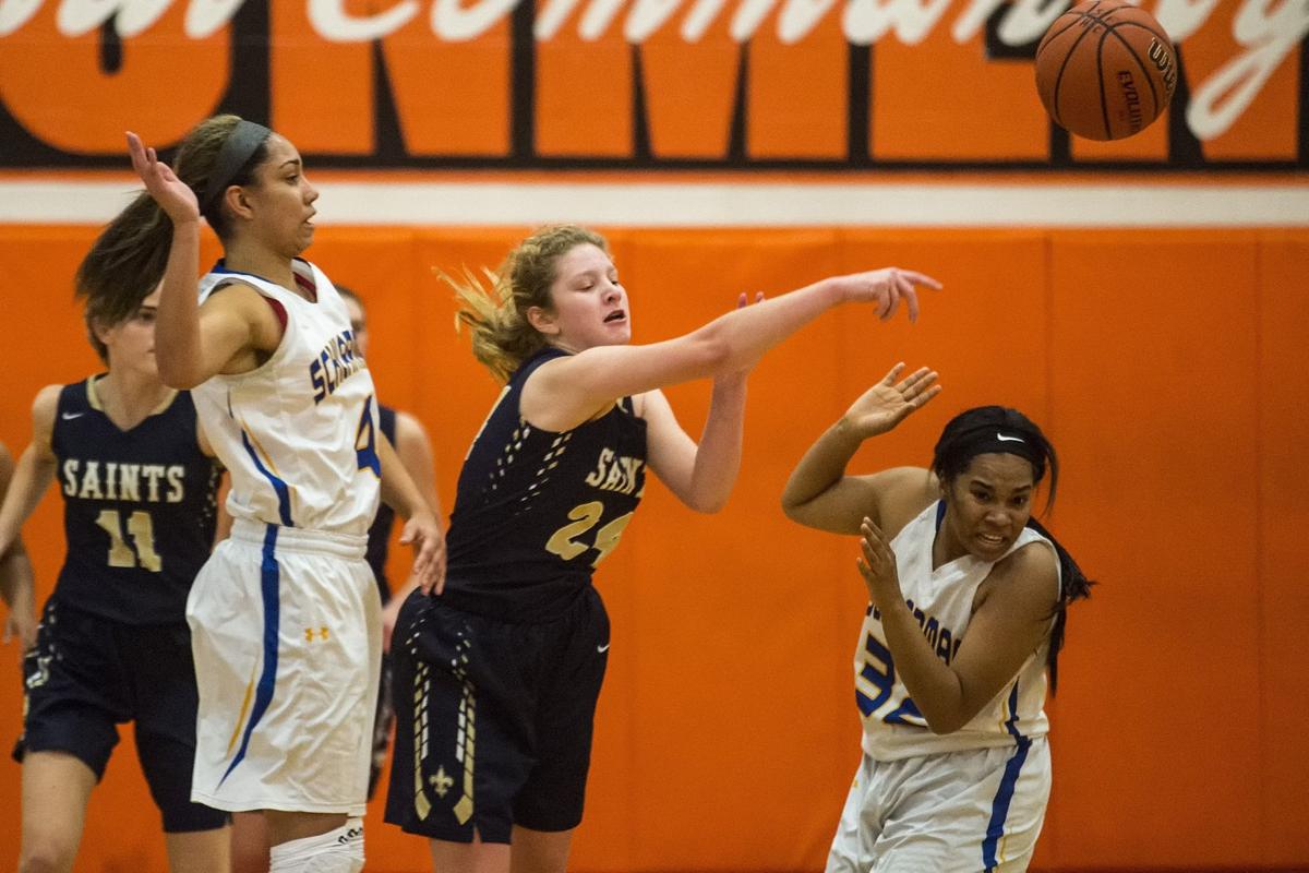 State Farm Holiday Classic Brown Paces Schlarman Past Central