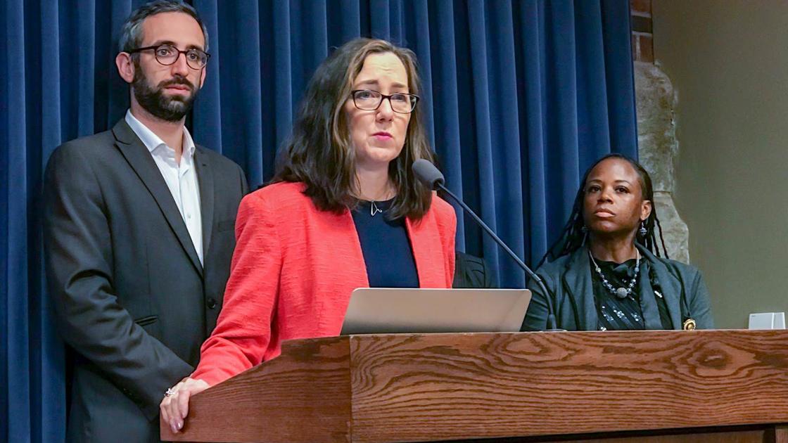Progressive Caucus: Call Reproductive Health Act for a vote | Govt-and-politics | pantagraph.com