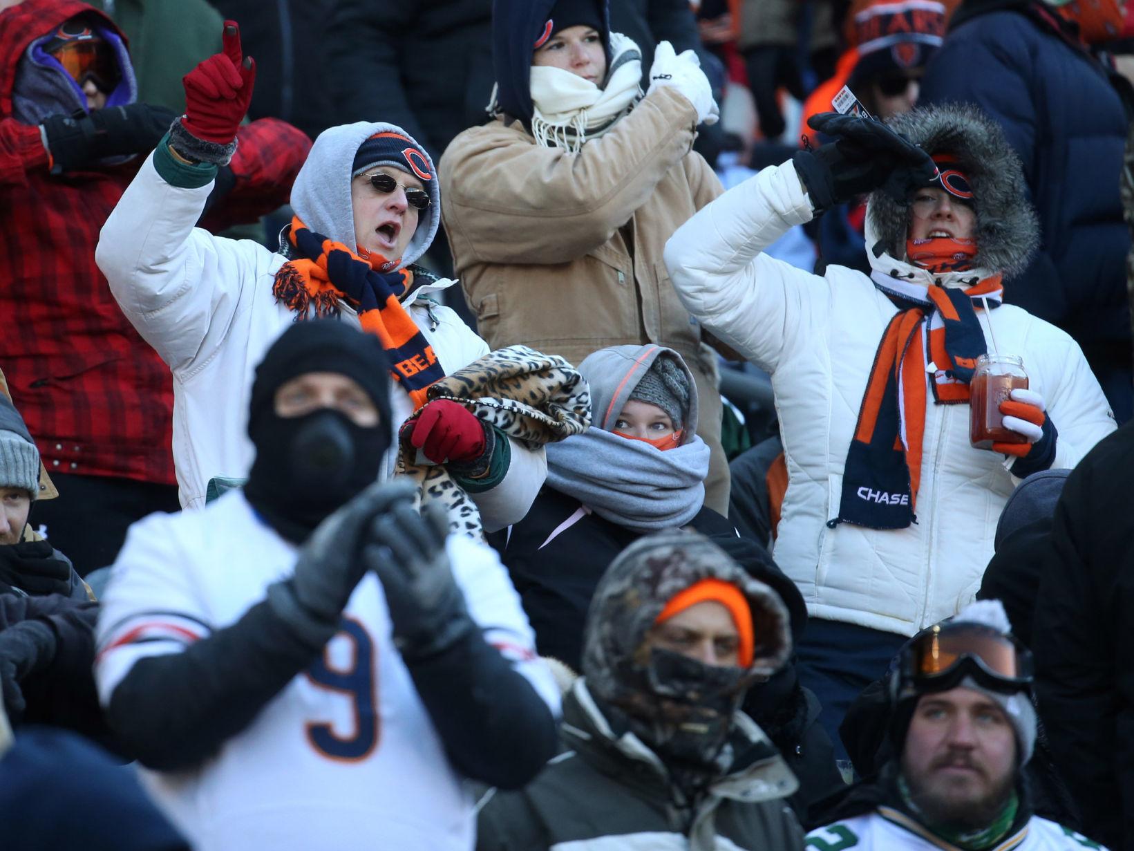 Single Digit Wind Chills Are Forecast For The Bears Packers Game Sunday At Lambeau Field Sports Pantagraph Com