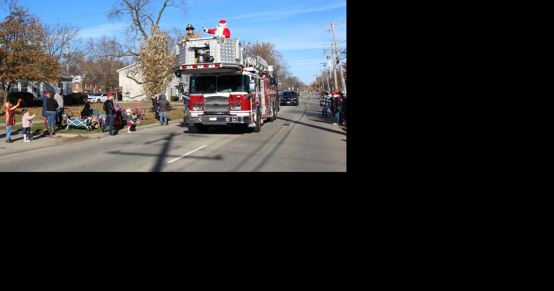 Jaycees Christmas Parade spreads joy across BloomingtonNormal