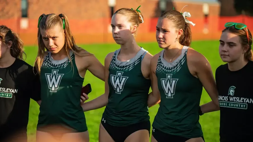 Cross Country Opens Season at Wheaton