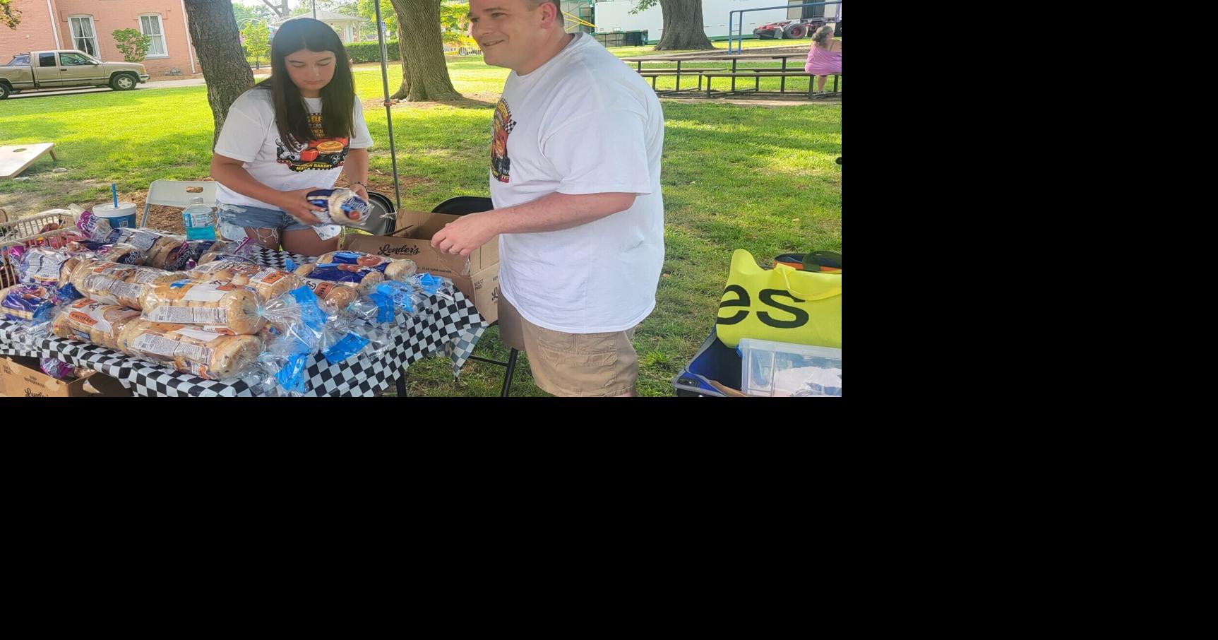 Pit Stop debuts, bagel giveaways to continue in Mattoon parade
