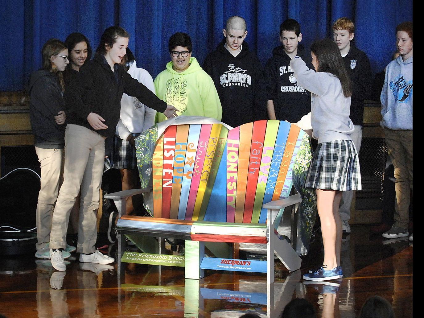 Friendship Bench Sends Anti Bullying Message Local News Pantagraph Com