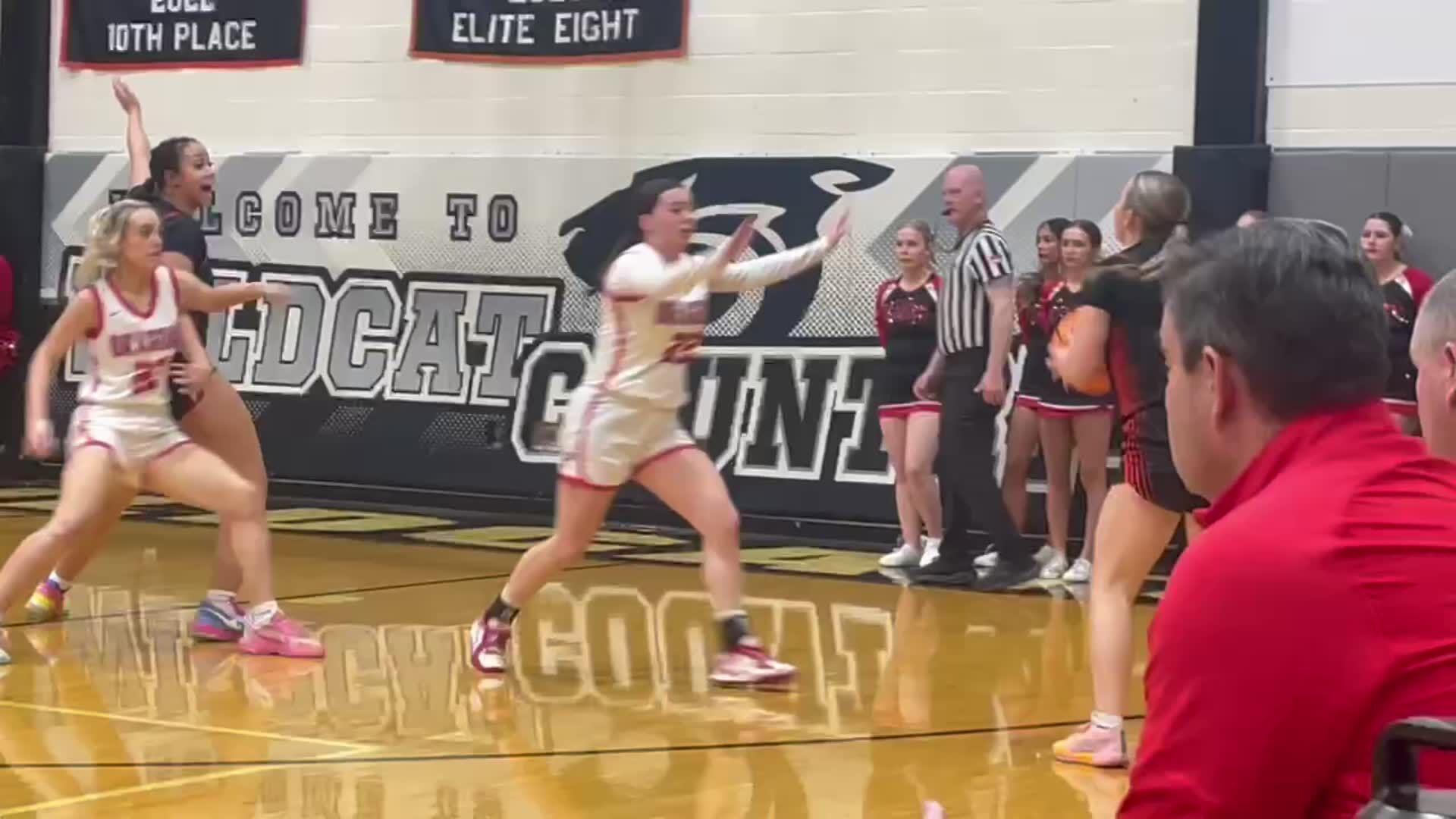 Marco Reynolds scores in lane