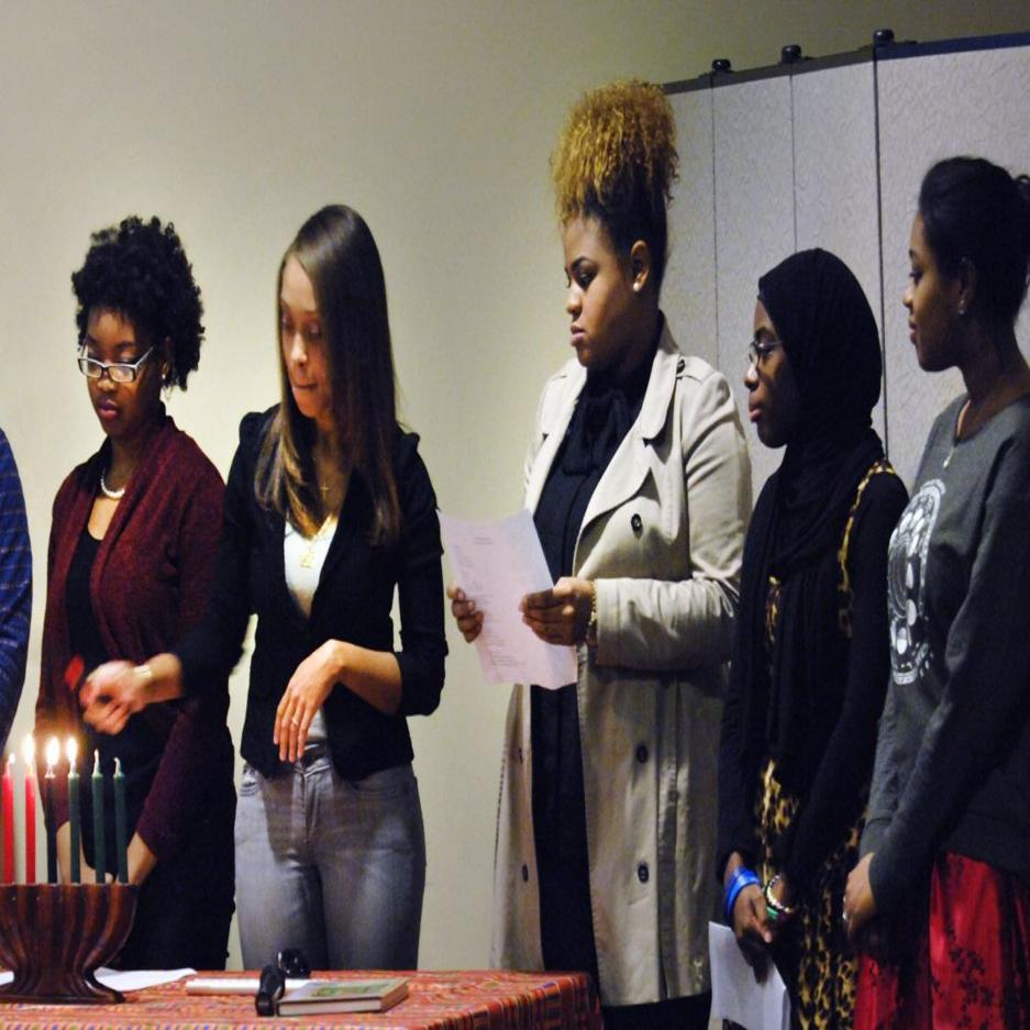 Daily Digest Dinner To Celebrate Kwanzaa Local Education Pantagraph Com