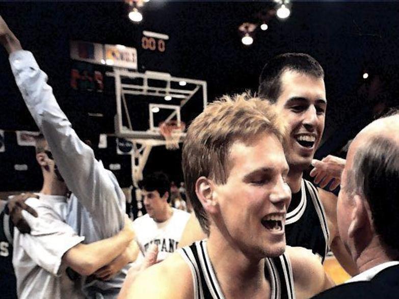 In Storied Iwu Basketball History One Team Stands Alone Men S