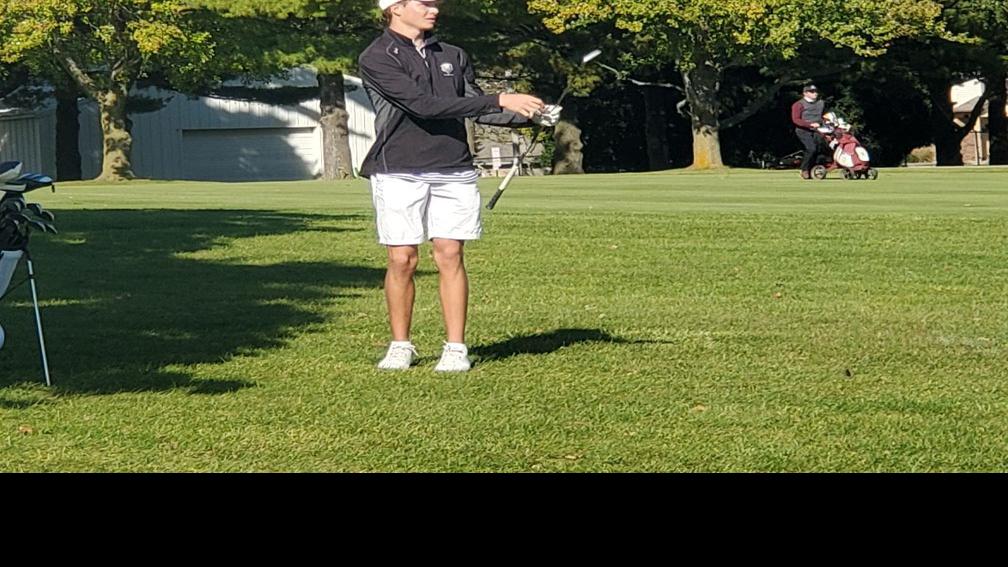 Bloomington's TJ Barger accepts preferred walk-on offer from Illinois golf team - Flipboard