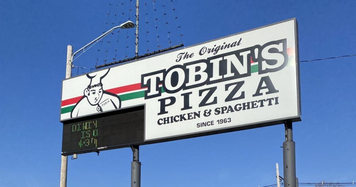 Eats of the Week: Tobin's Pizza like 'hopping in a time capsule'