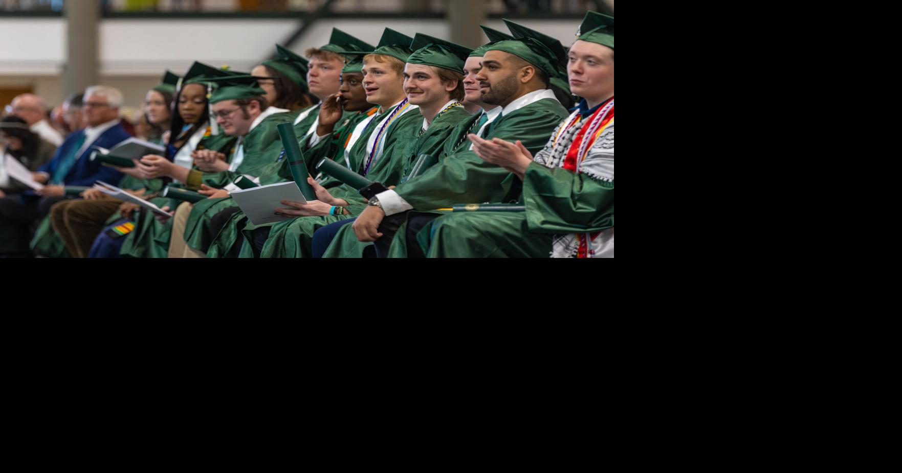 Illinois Wesleyan University graduates 338 Titans