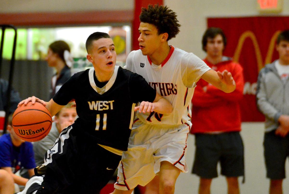 Normal West Takes Down Top Seed In Semifinals At Pekin High