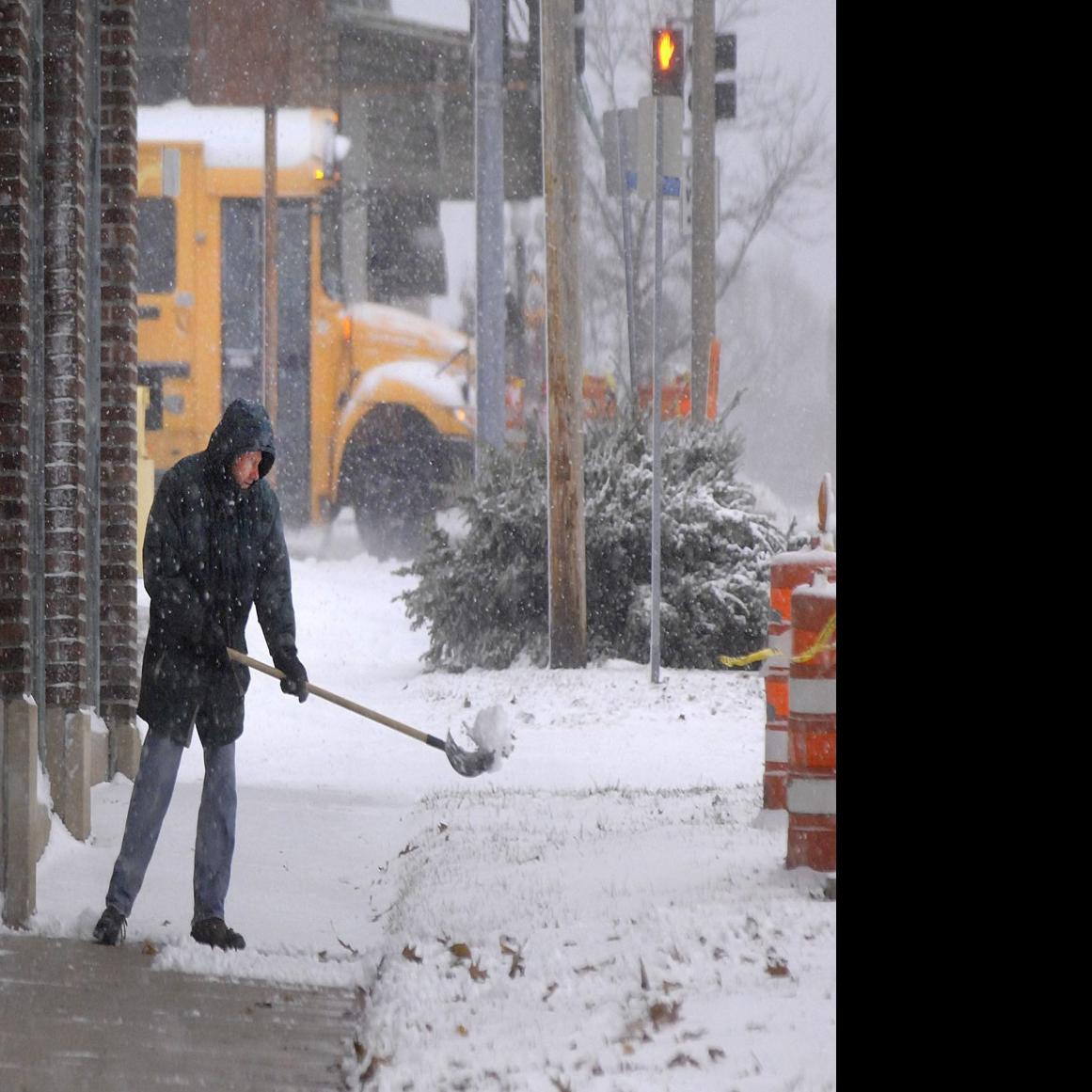 Bundle Up Cold Temps Sticking Around Central Illinois After