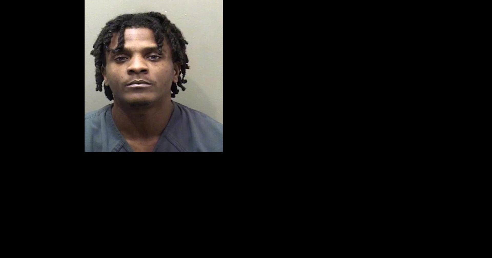 Bloomington man sentenced to 10 years on weapons charge