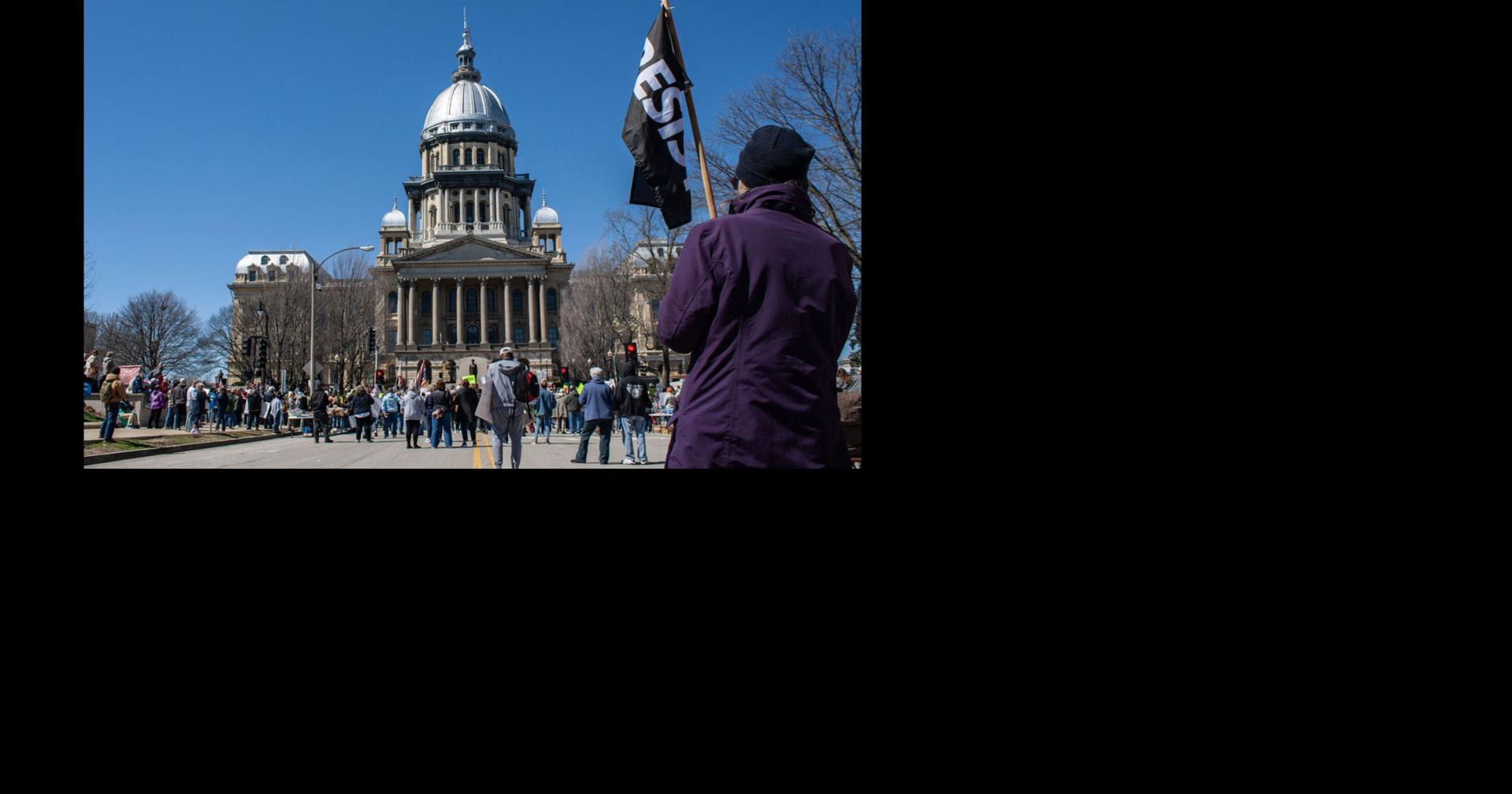 ‘We need to show our solidarity’: Springfield's No Kings protest ...