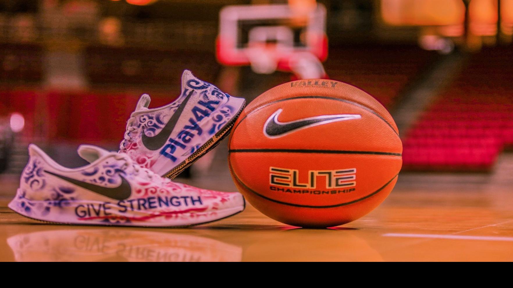 Isu Women Play4kay Against Indiana State Women S College Basketball Pantagraph Com