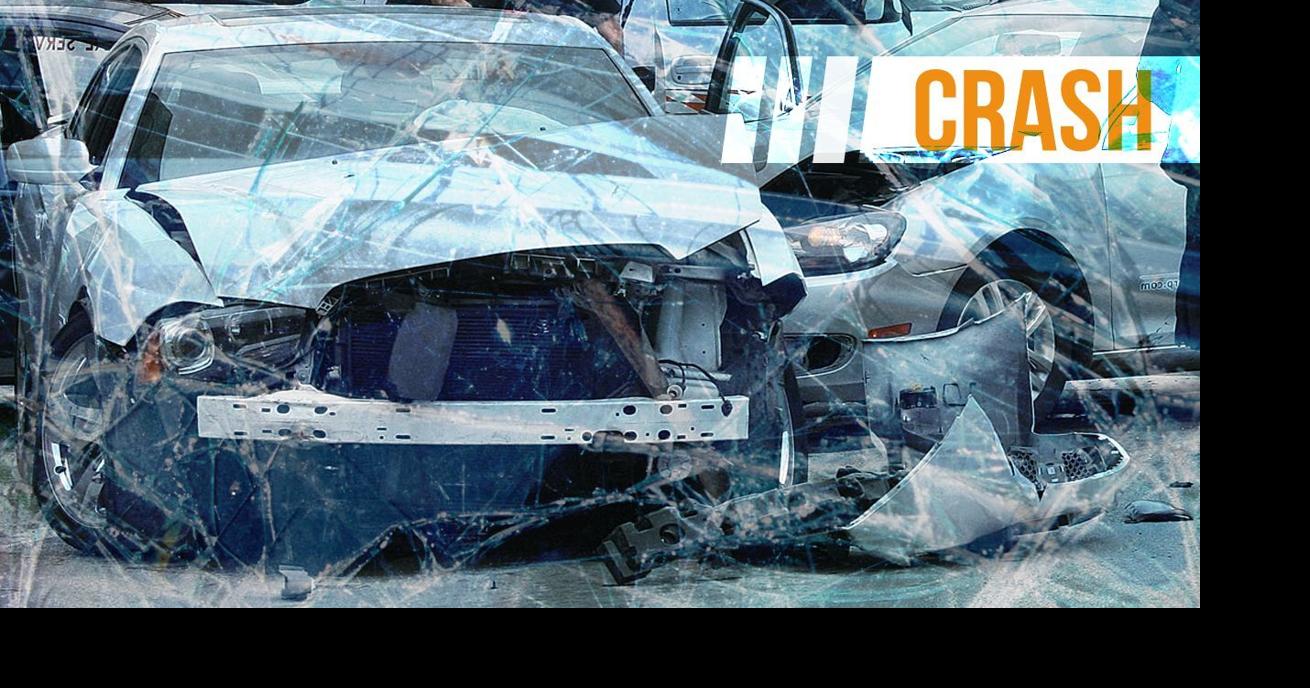 2 dead in crash near El Paso, Woodford County coroner says