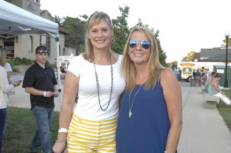 Rachel Passoni, Amy McGhee