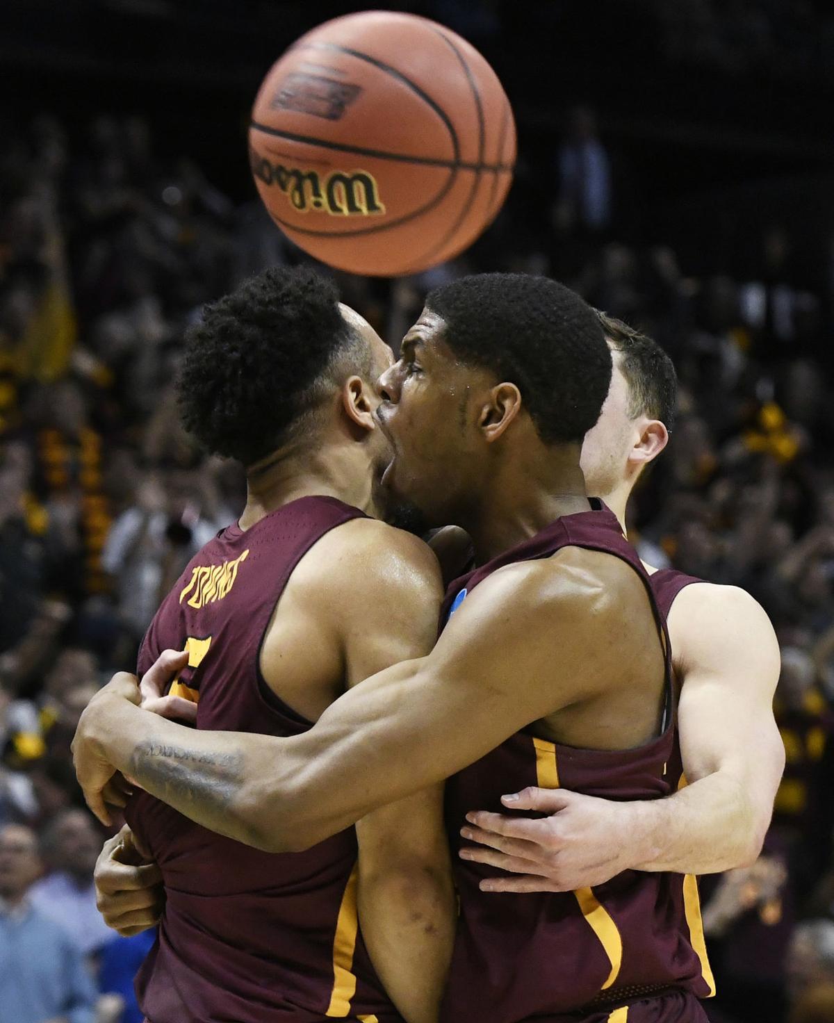 Loyola Nips Nevada Continues Improbable Ncaa Run Men S College