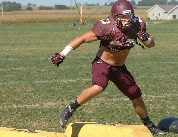 Eureka College defense vows to pull together