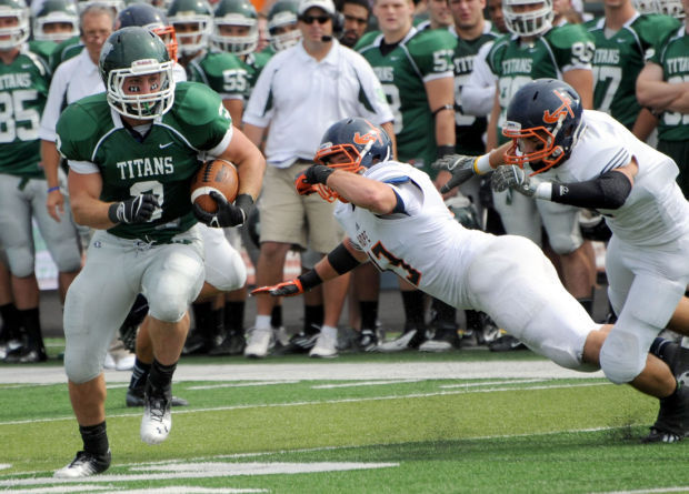 IWU VS HOPE FOOTBALL-5