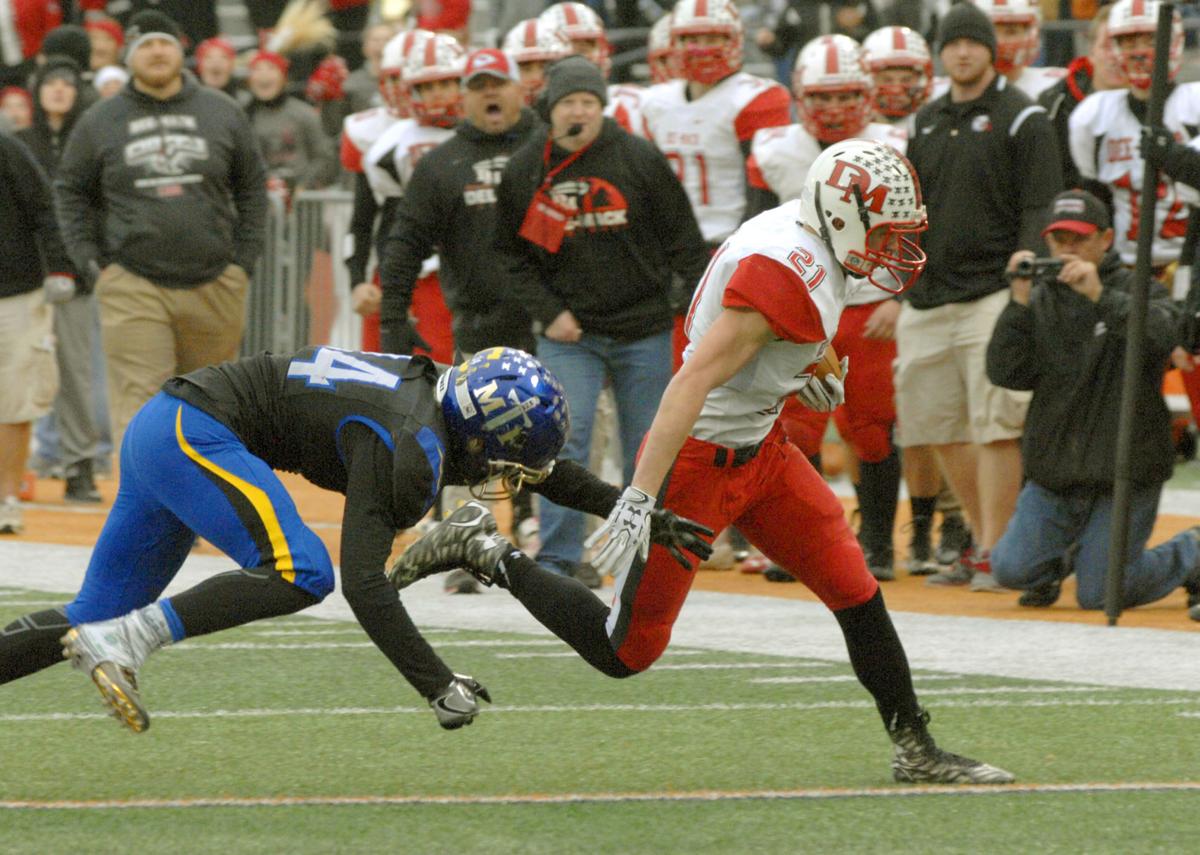 Cody Myers Eager To Continue Deer Creek Mackinaw S Football