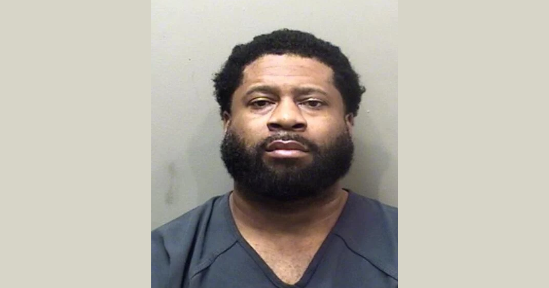 Chicago man gets prison for kilo of cocaine in McLean County
