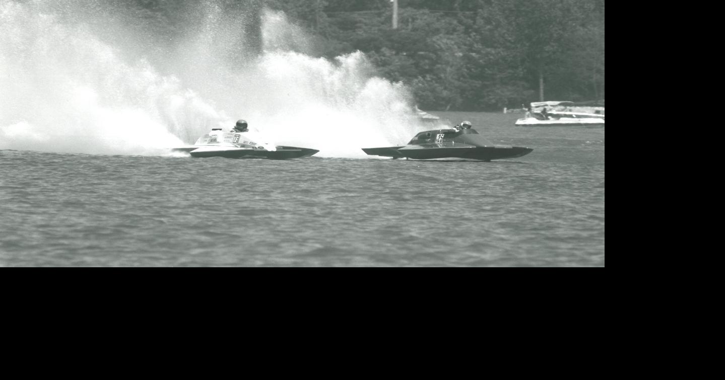 45 photos of the SummerStart boat races in Decatur