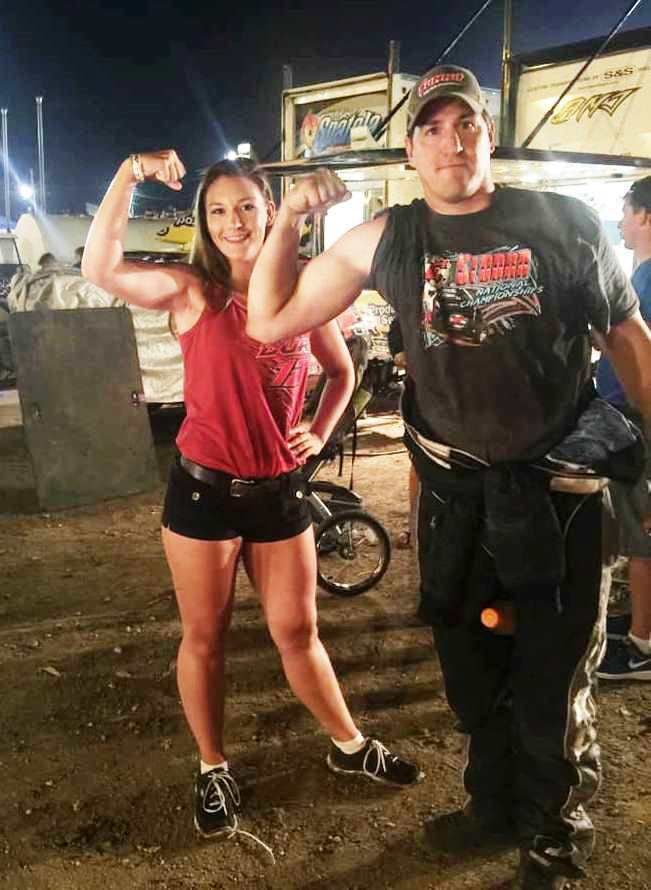 Fairbury Race Car Driver Giving Gift Of Hope To Half Sister Motor Sports Pantagraph Com