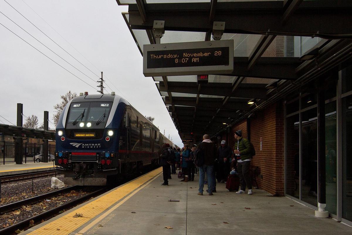 030920-blm-loc-1amtrak
