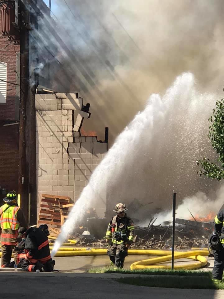 Cause Of Pontiac Furniture Store Fire Expected To Be Released Soon State And Regional Pantagraph Com