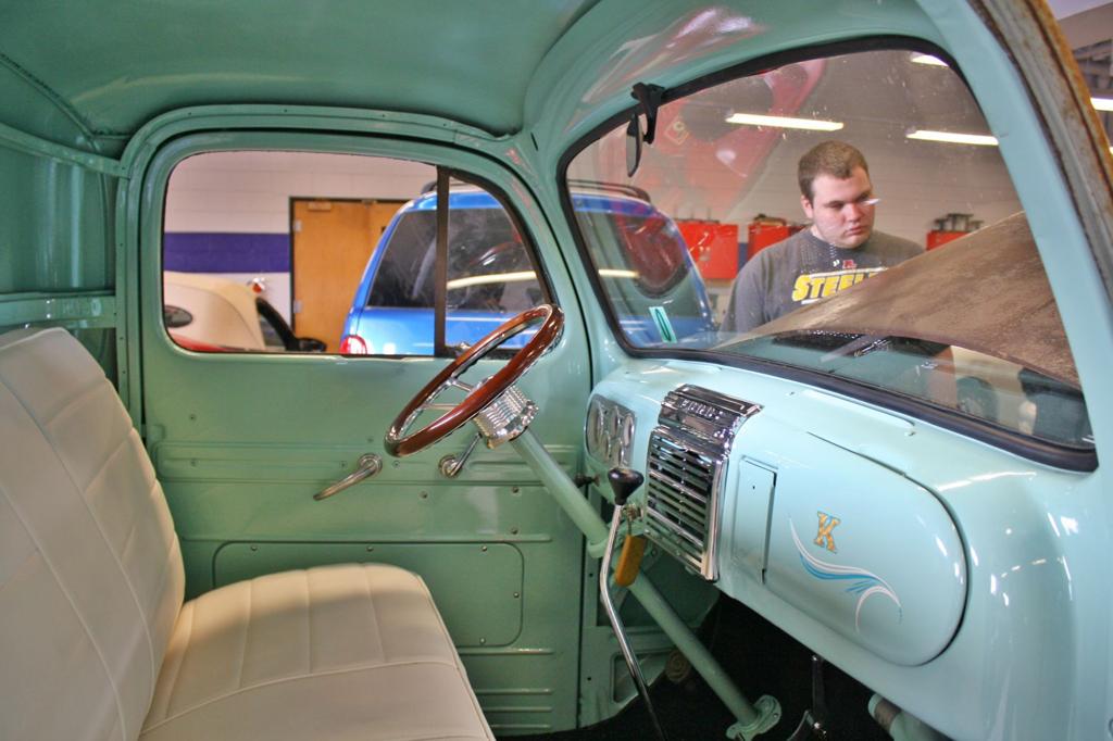 Workhorse Revival Truck Featured On Tv Crew Meets With