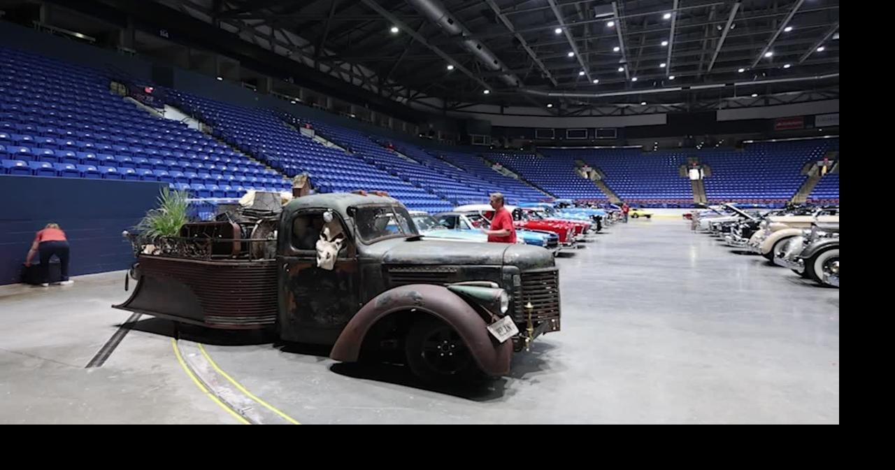 VIdeo Autorama at the Arena, an allages automotive event, at