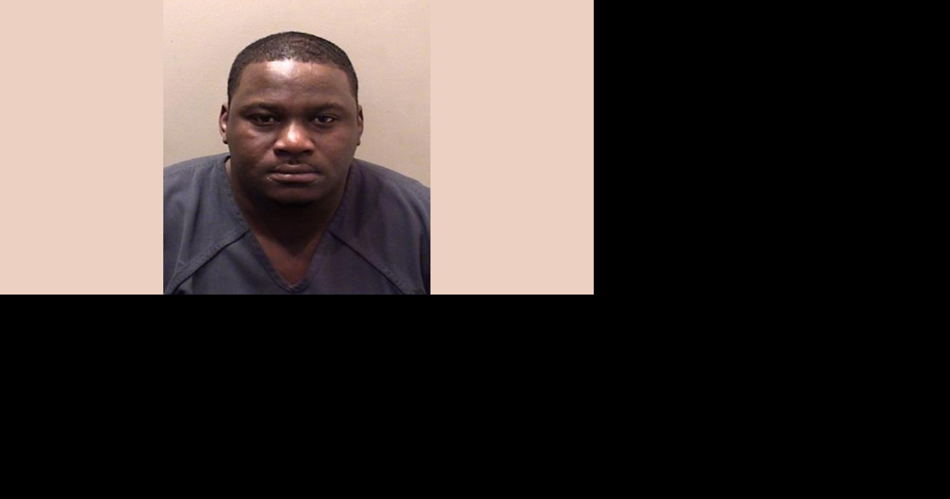 Bloomington man detained on gun charges